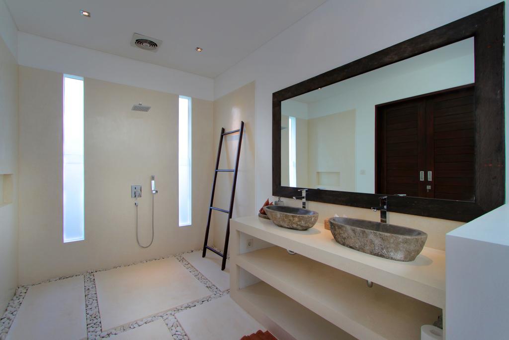 Villa Amba Laba By Optimum Bali Villas Seminyak Exterior foto